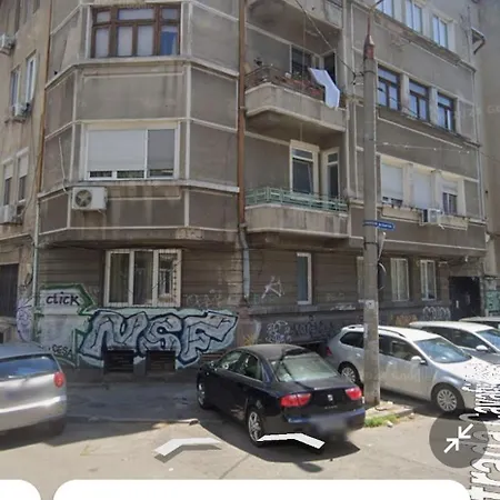 Διαμέρισμα Ak Km 0 *