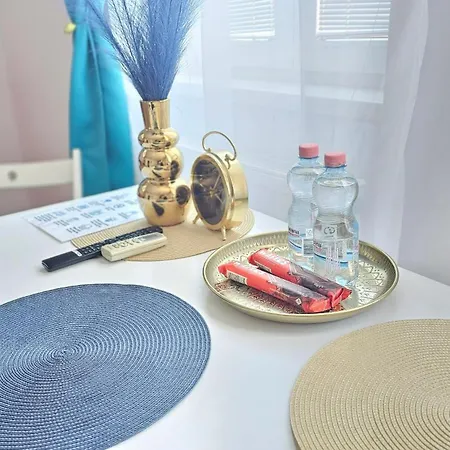 Ak Km 0 * Βουκουρέστι