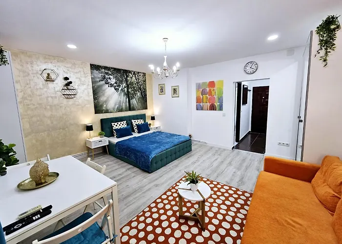 Ak Km 0 Апартаменти