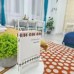 Апартаменти Ak Km 0 Бухарест