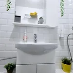 Апартаменти Ak Km 0 Бухарест