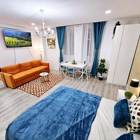 Ak Km 0 Apartamento Bucarest